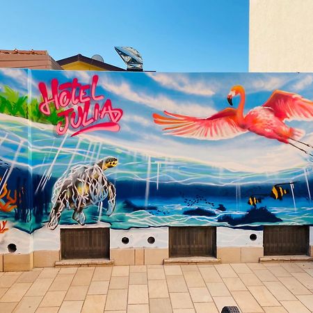 Hotel Julia ليدو ديلي ايستينسي المظهر الخارجي الصورة